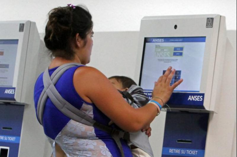 Ese bono ser� en principio por única vez y para morigerar el impacto de las nuevas medidas contra el Covid-19
