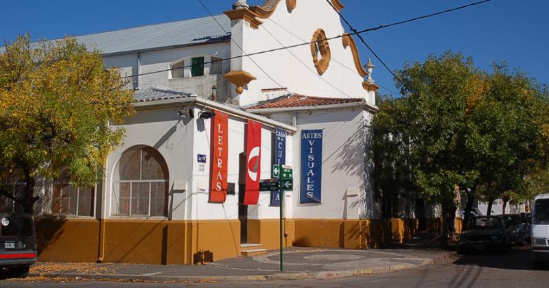 Un panorama incierto Casa de la Cultura reprogramó sus espect�culos para la sala mayor Jorge Etchepare