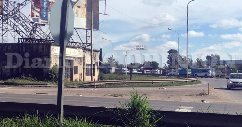 Promesas incumplidas y desidia hacen del Segundo Cruce un sector en ruinas