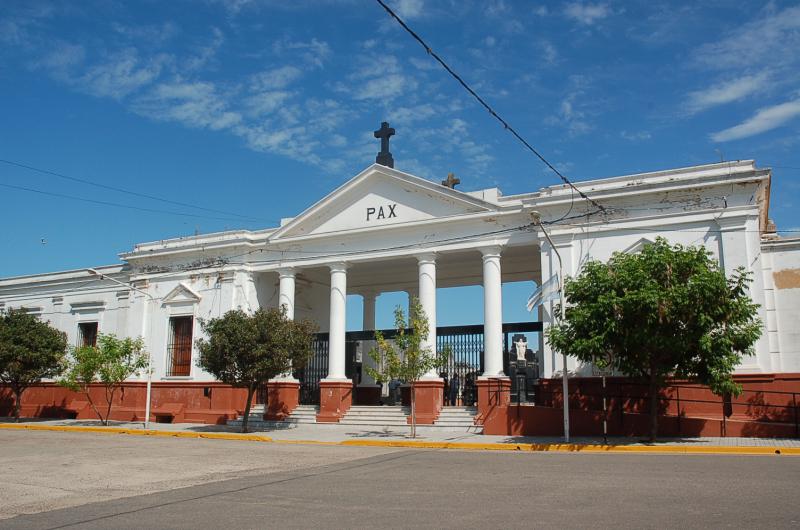 Un hombre sufrió el robo de su motocicleta mientras se encontraba en el Cementerio