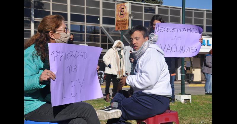 Insistimos en que debe actualizarse la p�gina wwwvacunategobar aseguraron