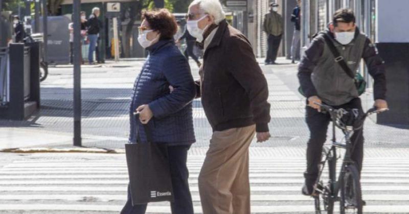 Funcionarios bonaerenses descartaron volver a mayores restricciones si siguen los cuidados 