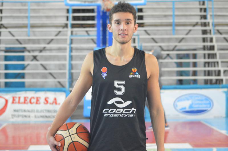 Juli�n Gallardo afronta su tercera temporada en el Torneo Federal la segunda con Pergamino B�squet