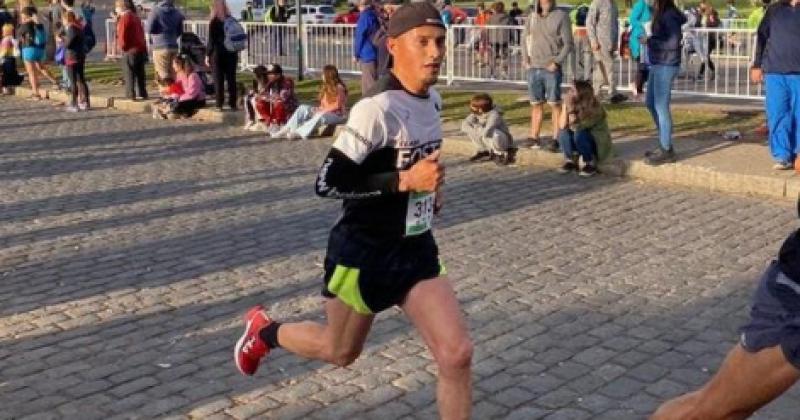 Marcos Misiewicz logró una sobresaliente performance en Rosario e ir� por m�s en el Maratón de Buenos Aires