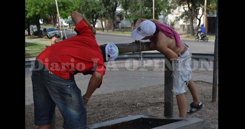 Entre lunes y viernes los días tendr�n características y valores propios del verano