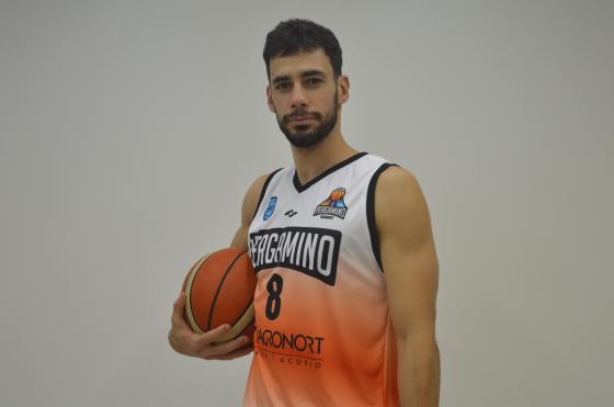 Leonardo Tortonesi y Juli�n Gallardo El primero es capit�n y titular El segundo tendr� sus minutos en cancha