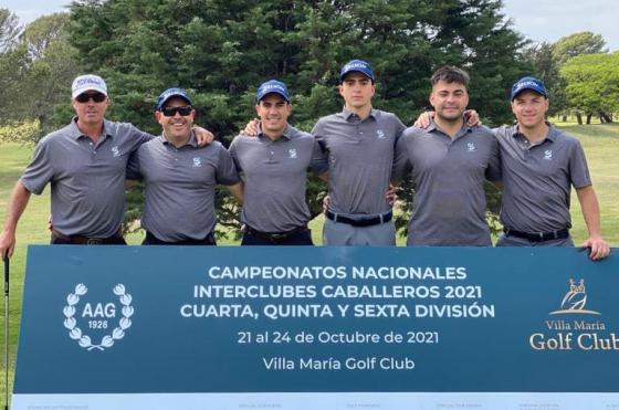El equipo que logró el ascenso- Daniel Villar (profesor del club) Ignacio Colabella Juan Cruz Illia Salvador Blanco Adba Franco S�nchez y Víctor S�ez