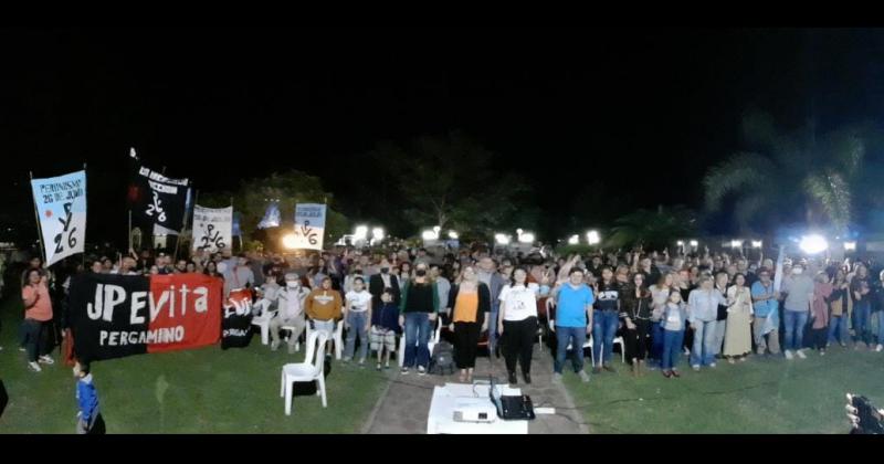 Dirigentes y militantes del Frente de Todos cerraron la campaña con un acto en Smata