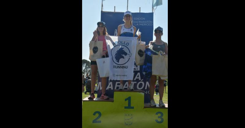 Podio femenino- Carla Barnetche (2ª) Guillermina Reynoso (1ª) y Gisela Cardoso (3ª) 