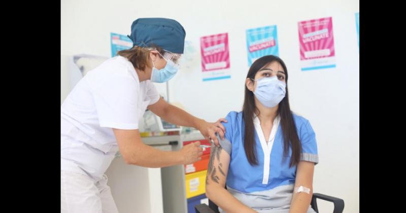 La dosis adicional se administra luego de un esquema primario con el beneficio demostrado de una dosis extra 
