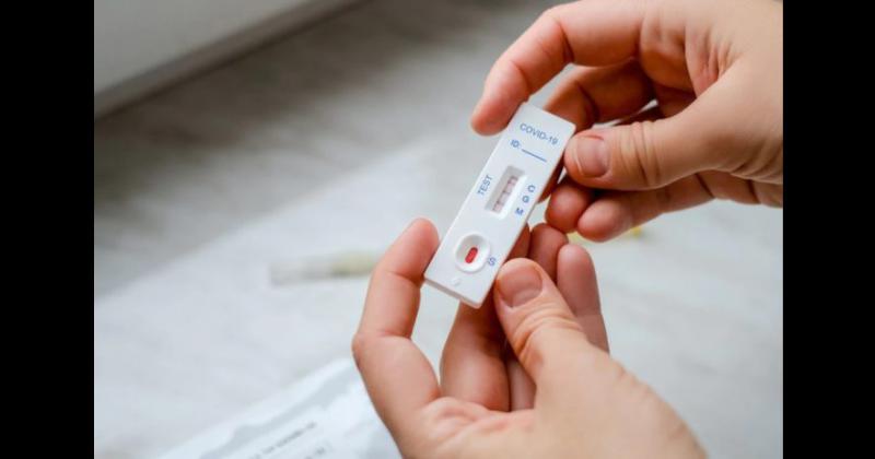 Tips y detalles sobre los test hogareños para detección de Covid-19