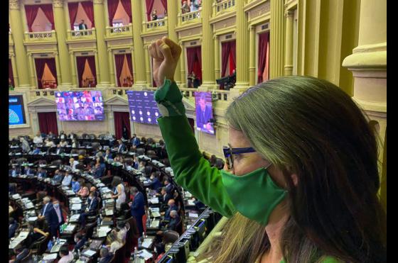  La ministra de Mujeres Géneros y Diversidad Elizabeth Gómez Alcorta