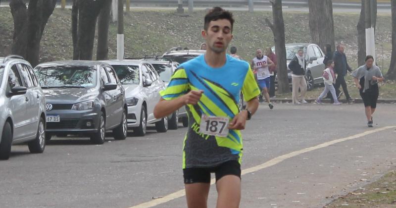 El juvenil pergaminense Ivo Tapia ocupó el sexto puesto