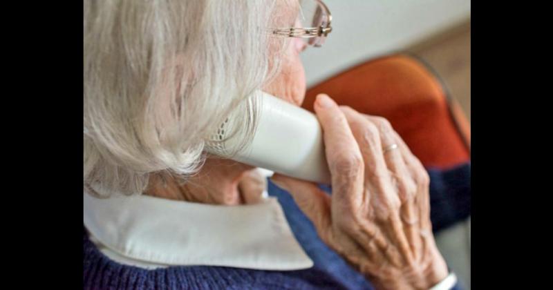 La mujer se dio cuenta que esa voz no era la de su familiar y envió un mensaje a sus vecinos