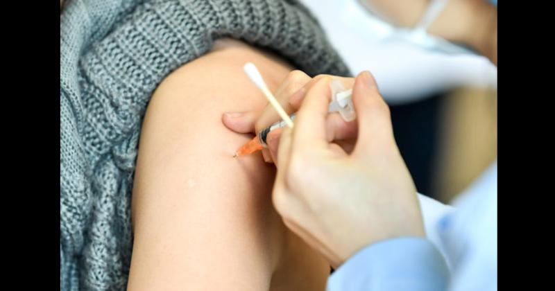 Se trata de la segunda dosis de refuerzo que sería la quinta dosis en estos casos