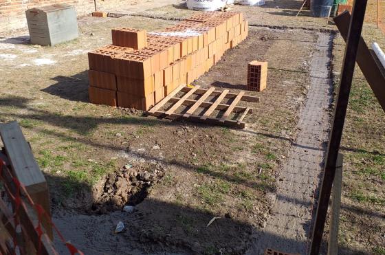 Comenzó la obra de ampliación en la Escuela de Pinzón