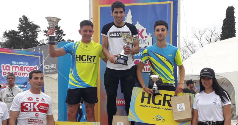 El podio de los 10K- Alexis Vargas Martín Bacarelli e IvoTapia