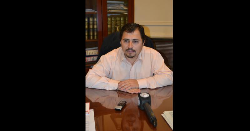 Lucio Tezón referente opositor a la conducción de la Celp
