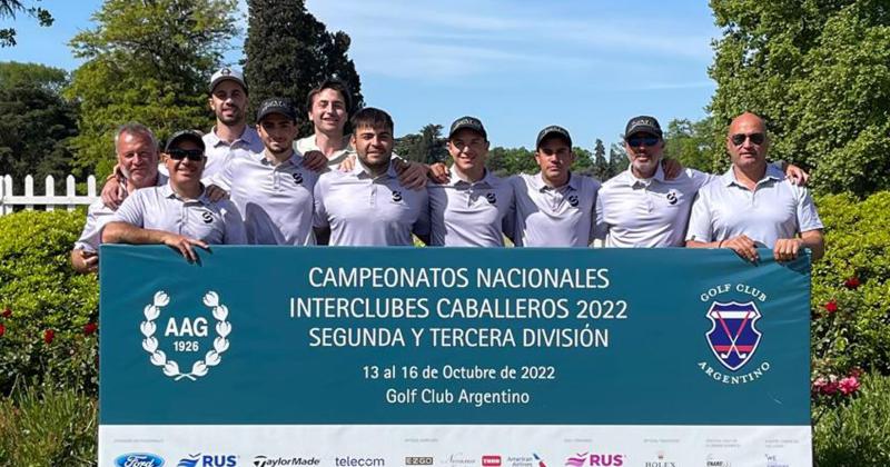 El equipo de Sirio Libanés que obtuvo el ascenso en la cancha Golf Club Argentino
