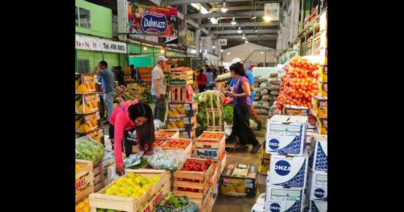 En frutas y verduras los incrementos son constantes y faltan productos de calidad