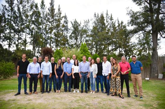 Intendentes bonaerenses del PRO entre ellos Javier Martínez reunidos en La Plata