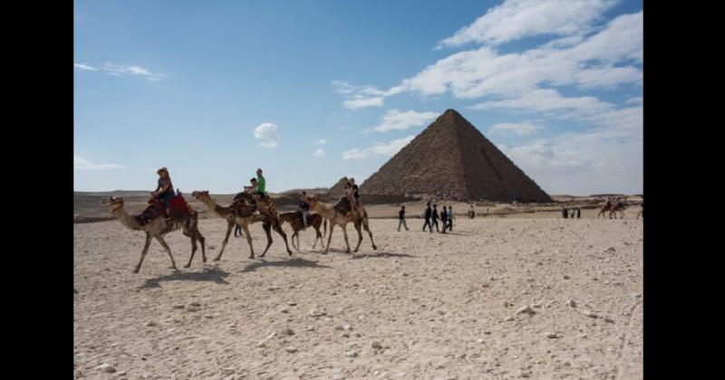 Las pir�mides de Egipto son un im�n para los amantes de la historia