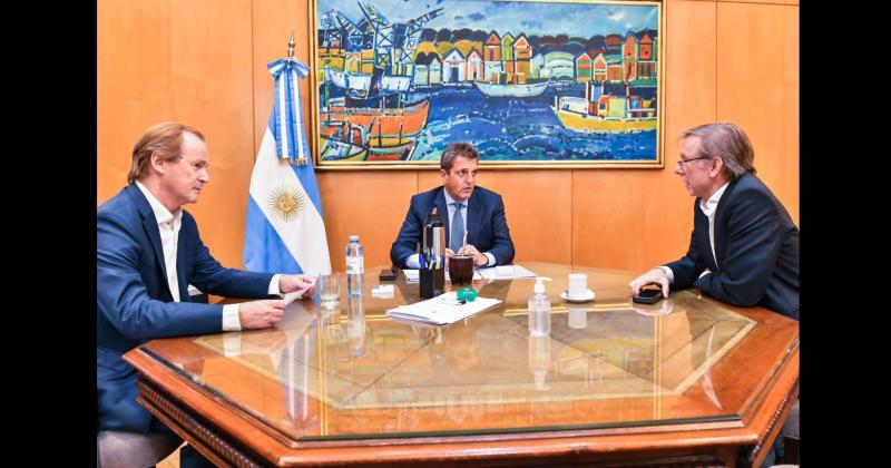 Massa durante el anuncio de los nuevos beneficios de alivio fiscal para productores afectados por la sequía