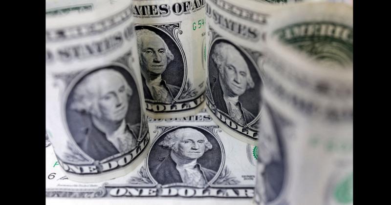 La divisa informal acumula hasta el momento una suba de m�s de 20 en las últimas dos jornadas
