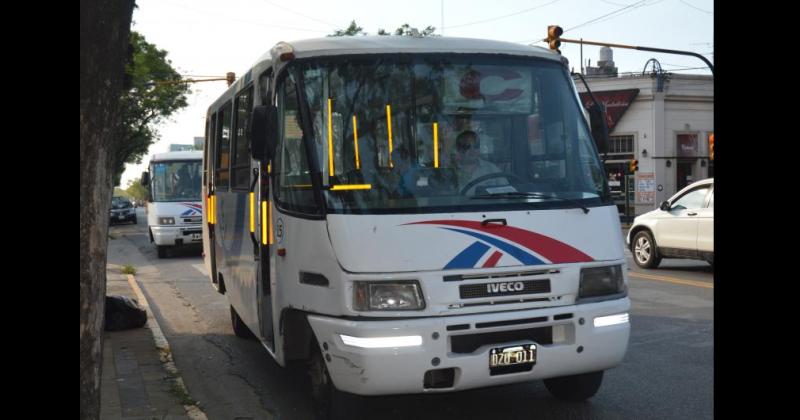 Los colectivos permanecer�n detenidos por tiempo indeterminado en Pergamino