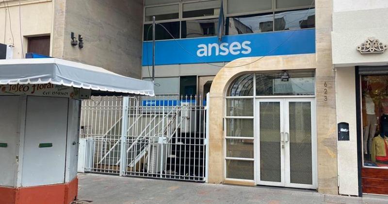 La oficina local de la Anses estar� abierta hoy de 8-00 a 12-00 para tr�mites crediticios de los jubilados y pensionados