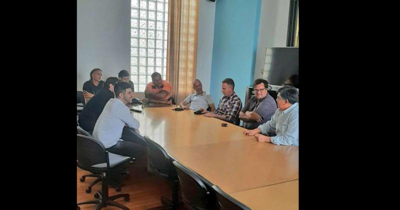 La reunión se llevó a cabo este jueves por la tarde