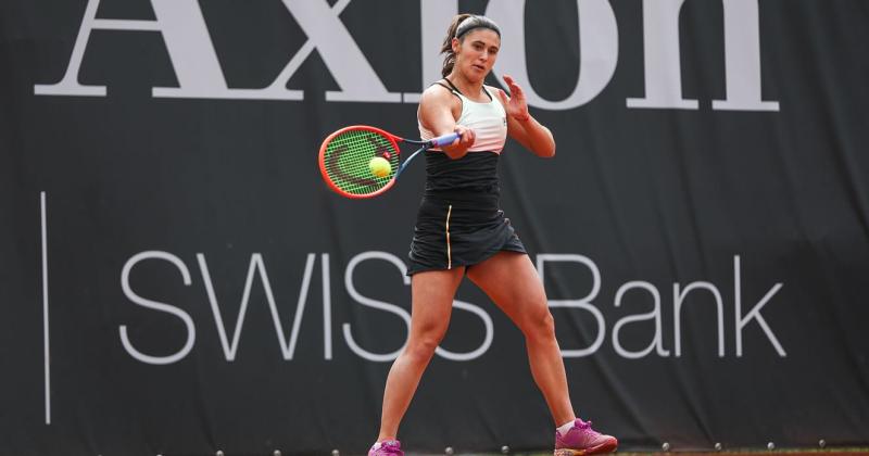 Julia Riera sintió el cansancio desde el segundo set y fue derrotada por Sara Errani