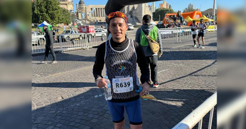 Marcos Misiewicz finalizoacute en el Top 20 del Maratoacuten de Rosario