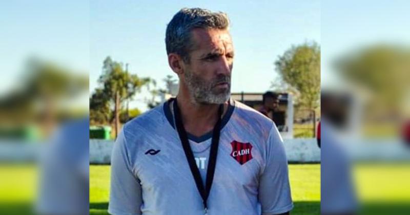 Adri�n Aranda reemplazó a José María Bianco en la dirección técnica del plantel profesional del Rojinegro