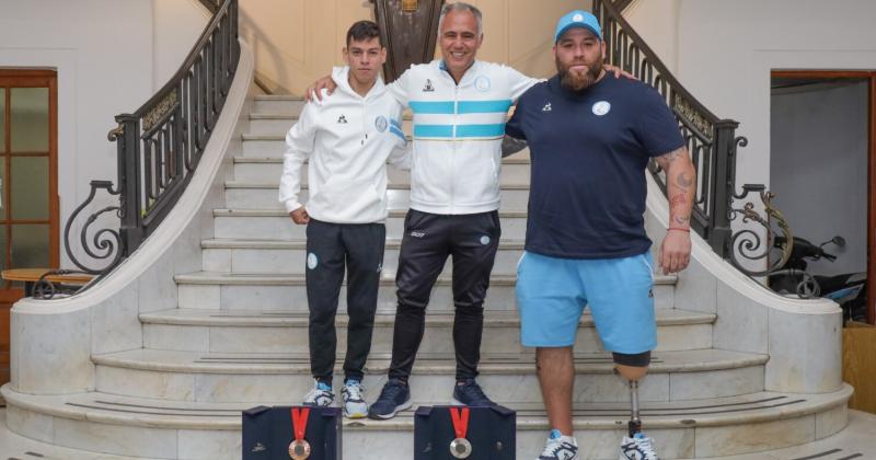 Alexis Ch�vez Andrés Buey y Pablo Giménez en la previa del reconocimiento que se realizó en la Municipalidad