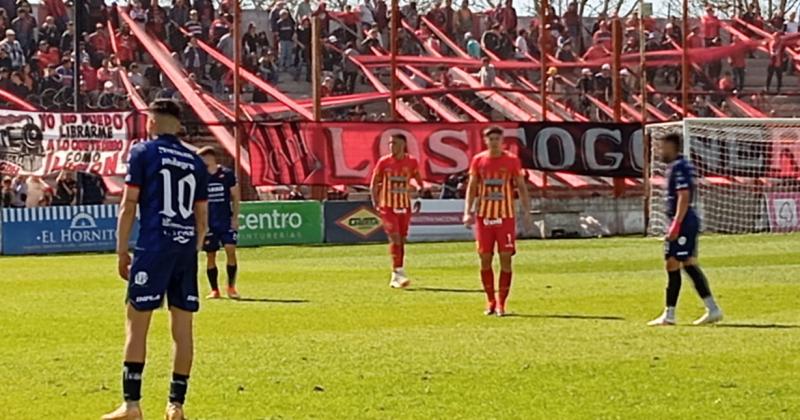 Douglas finalizó la Rev�lida con un empate en el Miguel Morales y ahora se enfocar� en los play offs