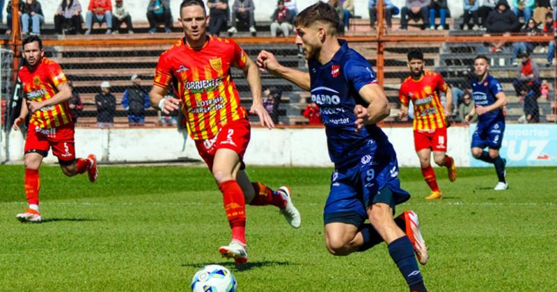 Douglas llegar� al cruce ante Germinal con una racha de 12 partidos sin derrotas