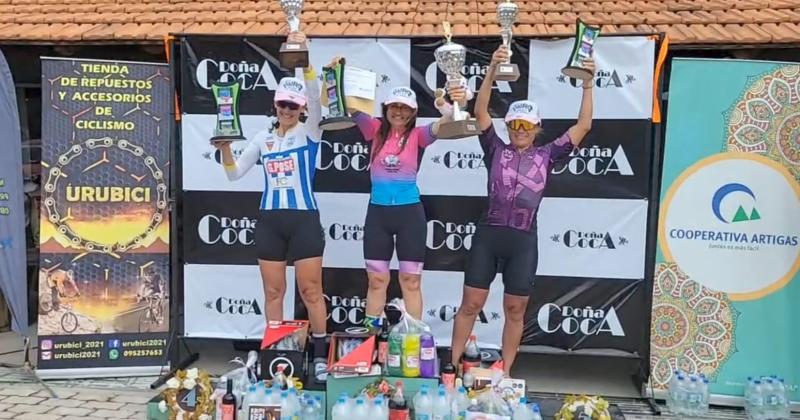 El podio de la categoría M�ster con Gracias Torres en el tercer lugar