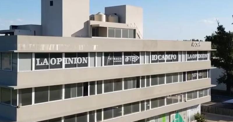 Desde mediados de 2024 la sede de LA OPINION est� en el tercer piso del complejo Ágora de avenida Pellegrini 3380