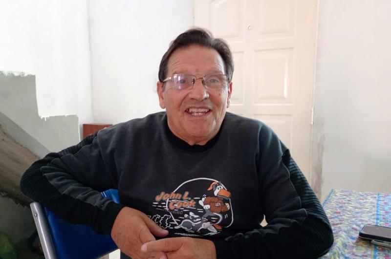 Carlos Rosselli recibió a LA OPINION en su hogar